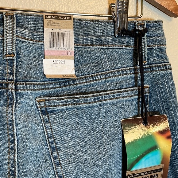 NWT DKNY Jeans Petites Soho Boot Cut Stretch - Picture 12 of 16